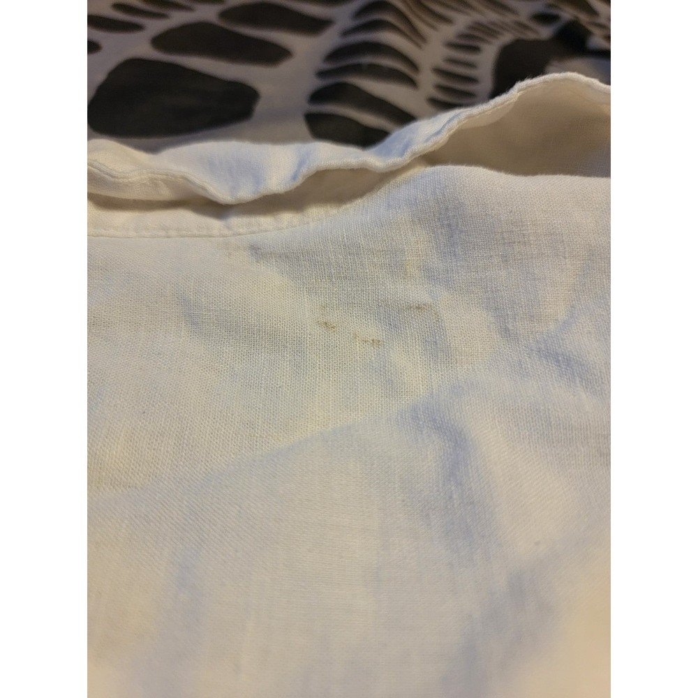 Long Sleeve L Button Up - Picture 3 of 4
